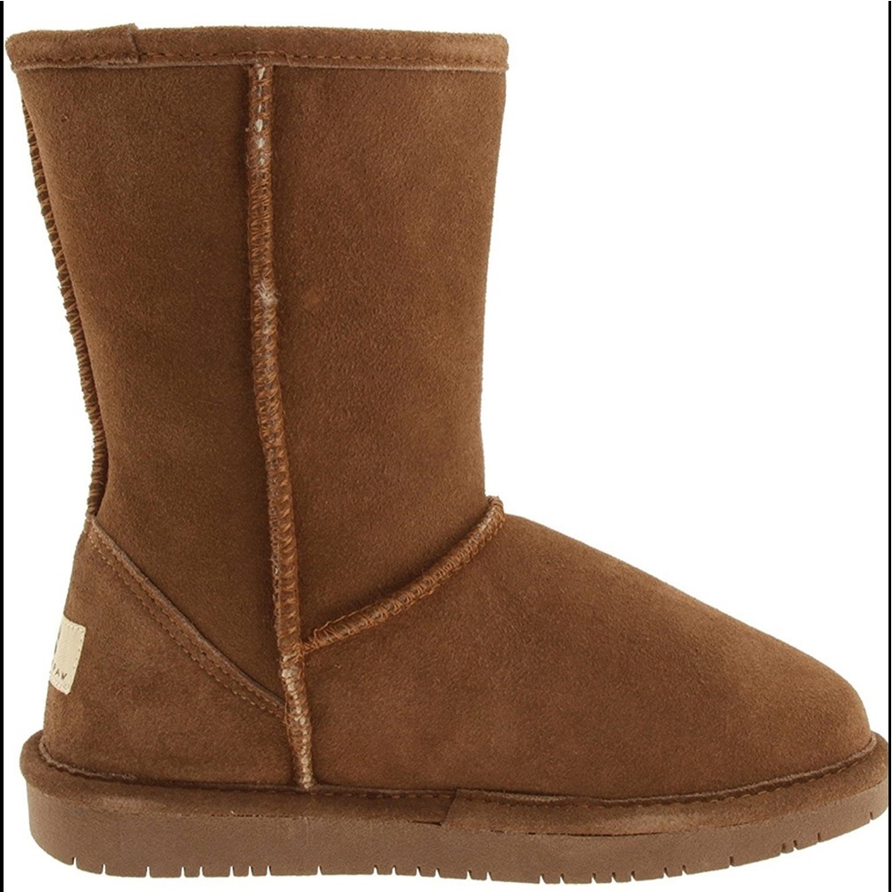 BEARPAW SHORT SUEDE BOOTS